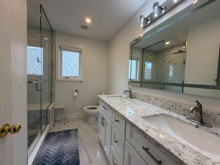 For Lease - 29 Falling River Drive, Richmond Hill, Ontario - Photo 4