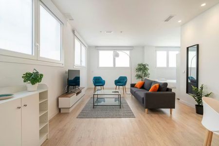 Carrer de Recared, Valencia, Valencian Community 46001 - Photo 2