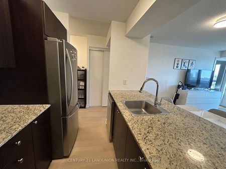For Lease - 151 Village Green Square Unit# 1401, Toronto, Ontario - Photo 4