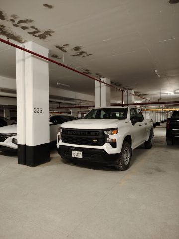 For Lease - 20 Lytham Green Circle, Newmarket, Ontario - Photo 4