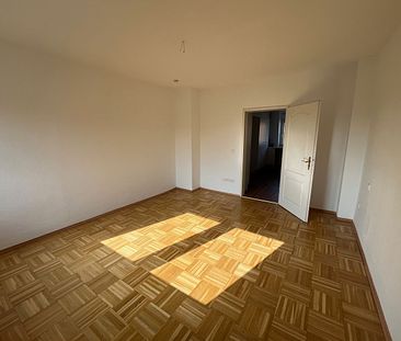 HD-Kirchheim – Lichtdurchflutete 4 Zimmer Maisonettewohnung mit Einbauküche - Foto 2