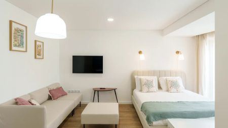 Studio for rent in Vila Nova de Gaia, no pets or smoking - Photo 3