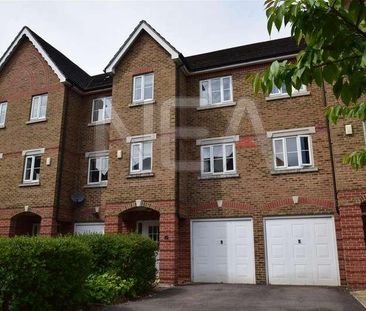Cintra Close, Reading, Berkshire, RG2 - Photo 1