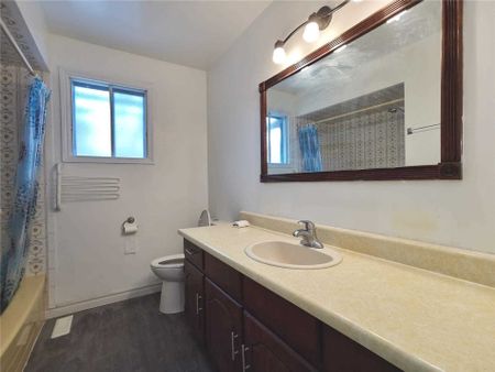 For Lease - 4 Fordcombe Crescent Unit# Upper, Markham, Ontario - Photo 3