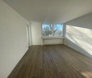 Mitten drin statt nur dabei: ansprechende 3-Zimmer-Wohnung - Foto 1