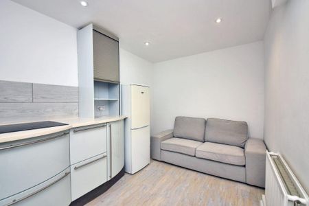 1 bedroom maisonette to rent - Photo 3