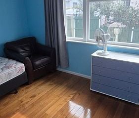 Fully-furnished 2BR Home in Greerton - Photo 2
