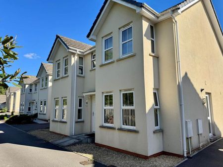 4 bedroom detached house to rent - Photo 4