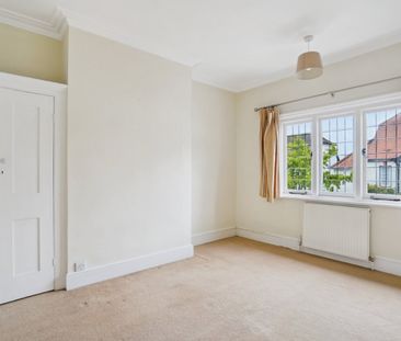 The Queensway, Gerrards Cross, Bucks,SL9 - Photo 6