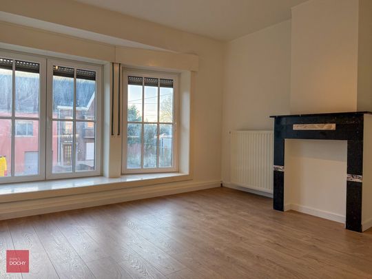 Volledig vernieuwde BURGERWONING met alle modern comfort | Kortrijkseweg 317 - Photo 1