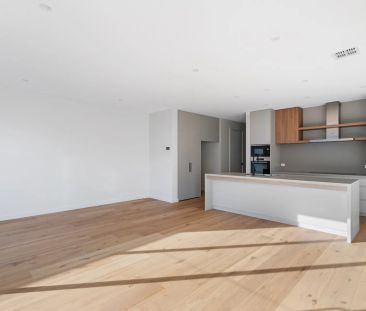 Modern Townhome Living at The Fabric in Altona North - Photo 5