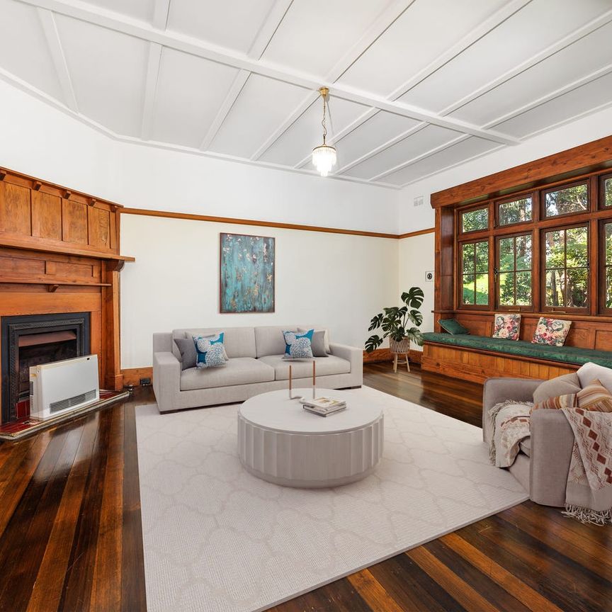 Solid double brick family home in sough after Lindfield location - Photo 1