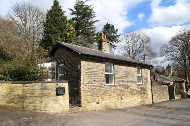 2 bedroom detached house to rent - Photo 1