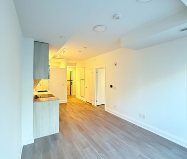 For Lease - 3250 Carding Mill Trail Unit# 222, Oakville, Ontario - Photo 3