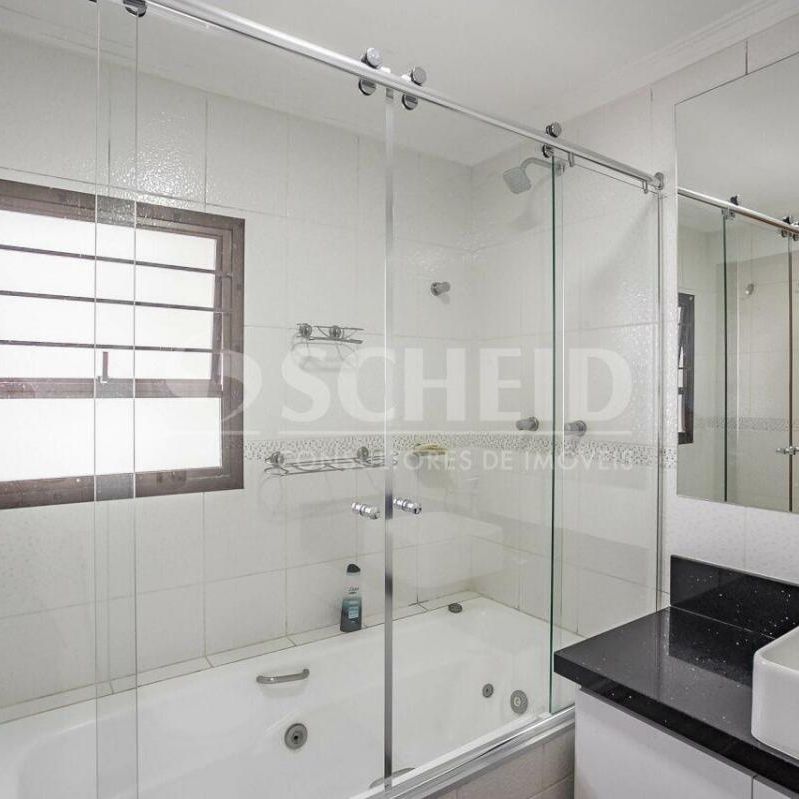 Oportunidade: Apartamento Impecável Com Varanda No Miolo Da Rua Sócrates! - Foto 1