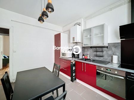 Location appartement à Brest, 2 pièces 48.22m² - Photo 2