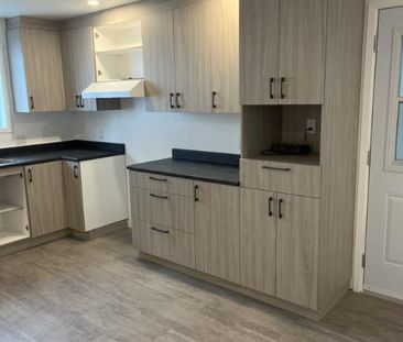 Logement 5 1/2, renové au 1ier étage d'un triplex a Granby - Photo 1