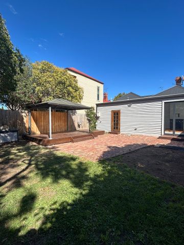 24 Austral Avenue, Brunswick VIC 3056 - Photo 3