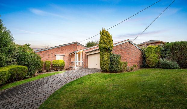 90 Shepherd Road, Glen Waverley - Photo 1