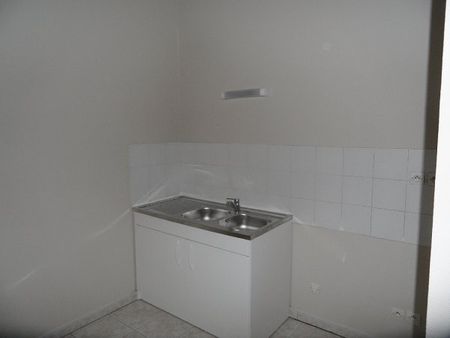 APPARTEMENT T2 A LOUER - Photo 3