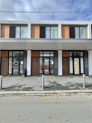 Modern One Bedroom Unit- Taranaki Street - Photo 3