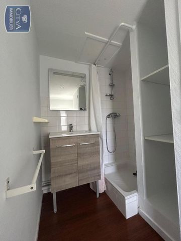Location Appartement 1 pièce 20m² NIORT 79000 - Photo 4