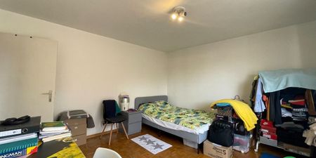 Appartement te huur in Roeselare voor € 680 met 2 slaapkamers - Photo 5