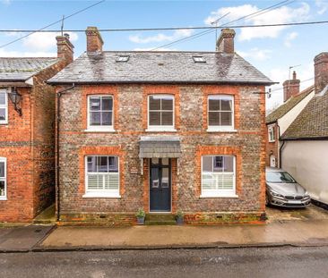 A beautifully modernised and spacious four bedroom detached house s... - Photo 2