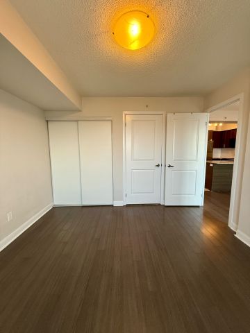 For Lease - 75 Norman Bethune Avenue Unit# 419, Richmond Hill, Ontario - Photo 2