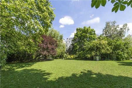 Spacious double room in stylish Notting Hill with access to stunning communal garden - Photo 2