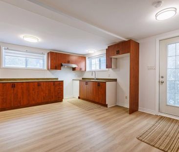 Très grand appartement de 1 chambre à coucher avec bureau fermé, si... - Photo 2