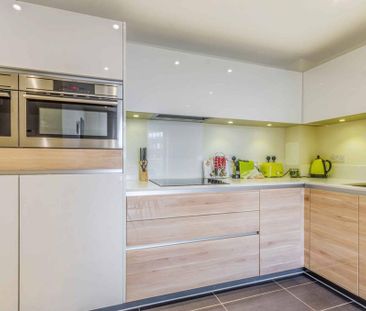 2 bedroom flat to rent - Photo 6