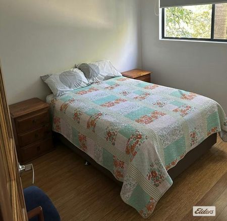 Fully Furnished Potential 3 Bedroom Unit!! - Photo 3
