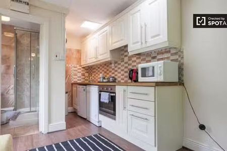 1-bedroom flat to rent in Rathgar, Dublin - Photo 5