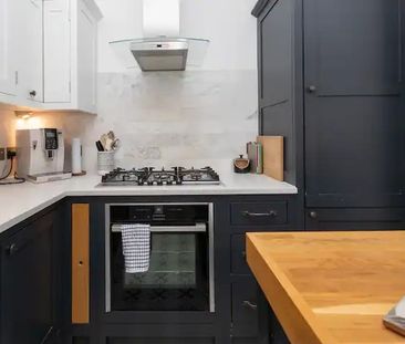 1 Bed Flat, Rotherwood Road, SW15 - Photo 3