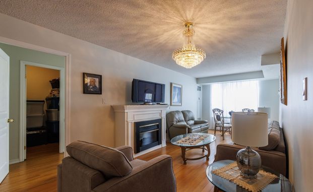 For Lease - 29 Northern Heights Drive Unit# 209, Richmond Hill, Ontario - Photo 1