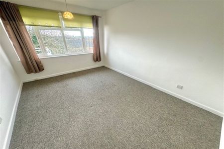 Hatherley Mansions, Shirley Road, SO15 - Photo 2