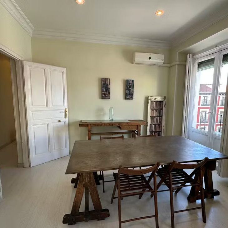 Calle del Humilladero, Madrid, Community of Madrid 28005 - Photo 1