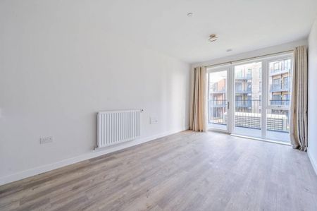 1 bedroom flat to rent - Photo 2