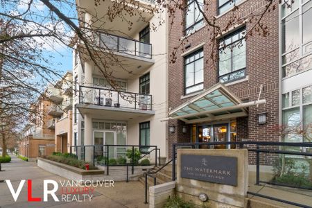 Condo in West Vancouver, BC - Photo 4