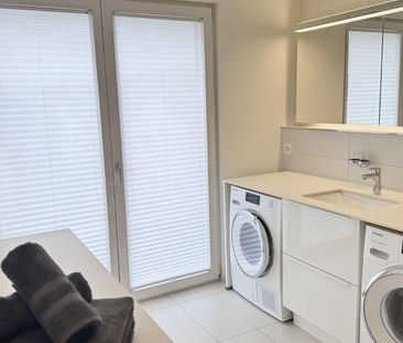 CENTRAL LOFT APARTMENT IN ZURICH NORTH - Photo 4