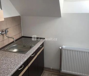 pronájem bytu 2+1, Děčín II - Kamenická ul. - Photo 1