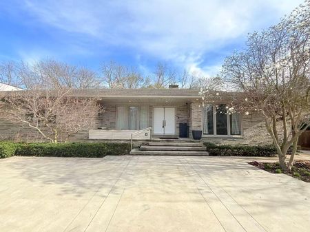 For Lease - 1 Tudor Gate, Toronto, Ontario - Photo 3