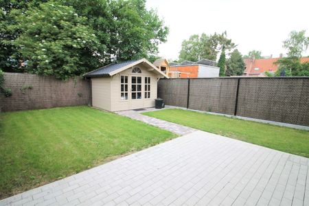 ENERGIEZUINIGE GEZINSWONING MET CARPORT IN DOODLOPENDE STRAAT TE TIELT - Photo 2