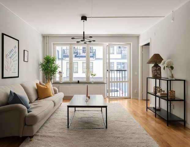 Förrådsvägen 40 - Foto 1