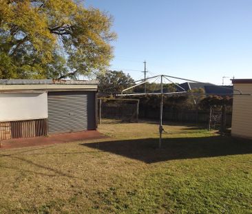 2 Bedroom House Short Stroll to Northpoint Shopping Centre & Parks! - Photo 5