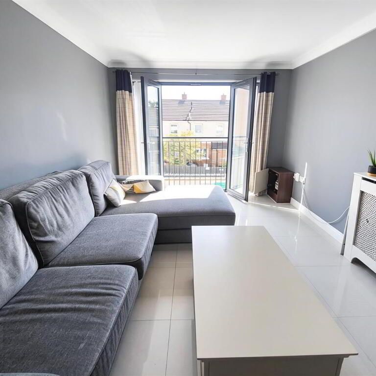 Apt, 8, 9 Brown Square, Belfast, BT13 2BW - Photo 1