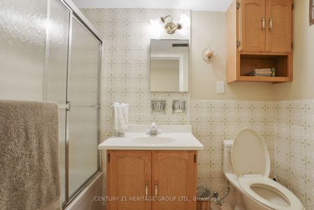 For Lease - 31 Scarden Avenue Unit# 1BR Bsmt, Toronto, Ontario - Photo 2