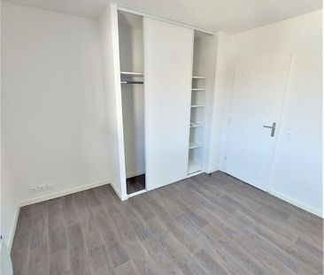 Location Appartement 2 pièces 35m² AUZEVILLE TOLOSANE 31320 - Photo 2