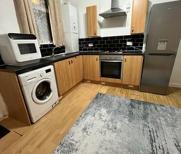 2 Bed Flat, Stanley Street, LU1 - Photo 4